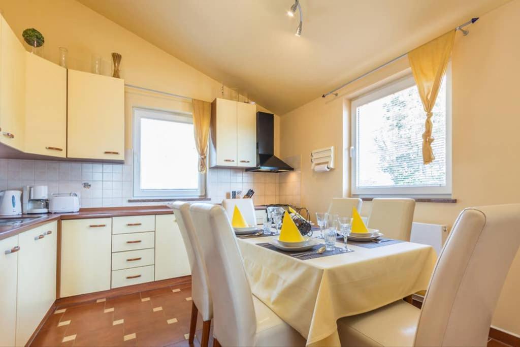Apartman Stela Porec Exterior photo